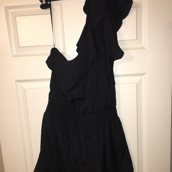 Black medium romper - Picture 1 of 2